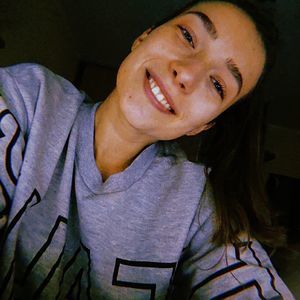 Meet your Posher, Gabrielė